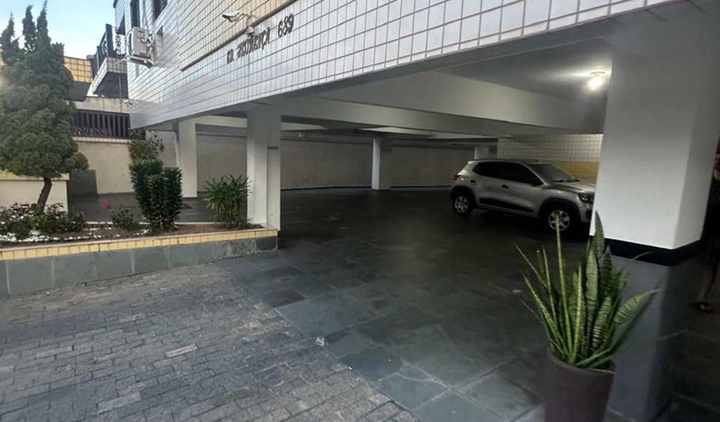 Apartamento em São Vicente, bairro Parque São Vicente