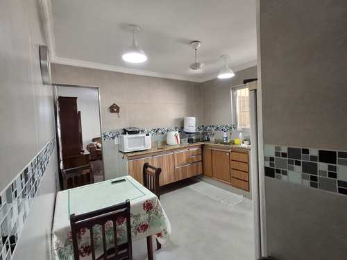 Casa, código 138701 em São Vicente, bairro Parque São Vicente