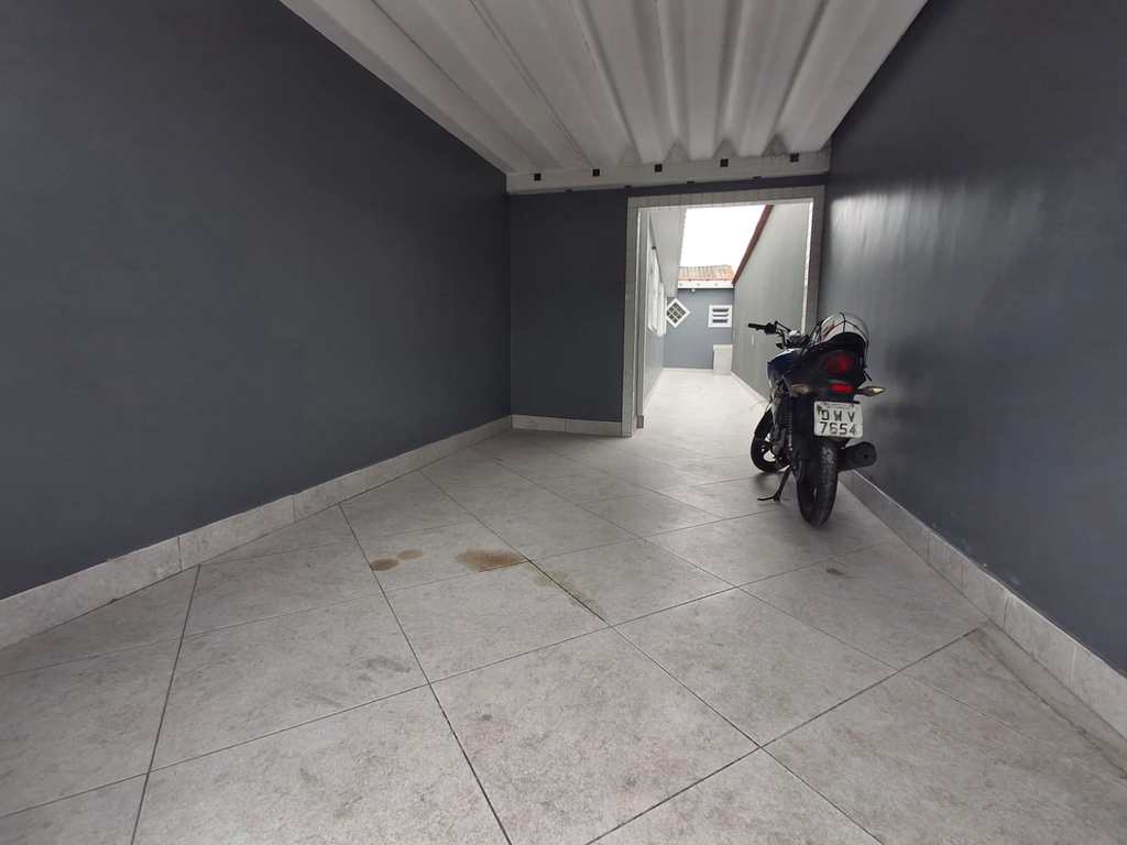 Casa em São Vicente, no bairro Cidade Naútica