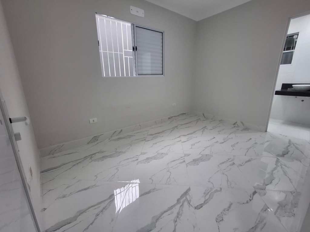 Casa em São Vicente, no bairro Cidade Naútica
