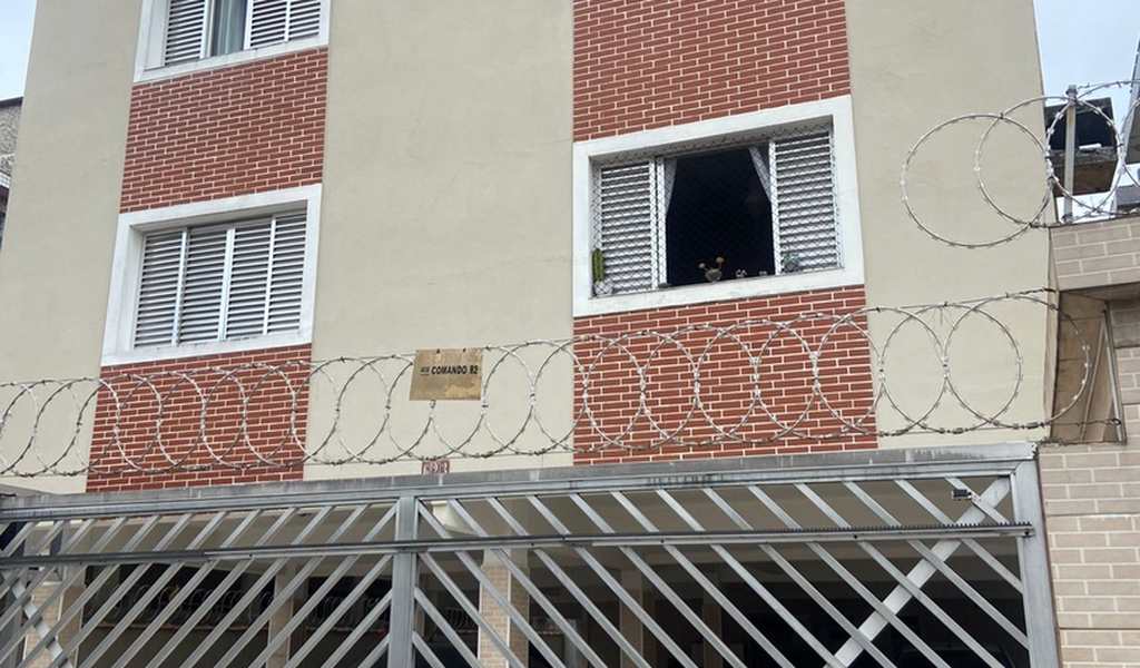 Apartamento em São Vicente, bairro Parque São Vicente