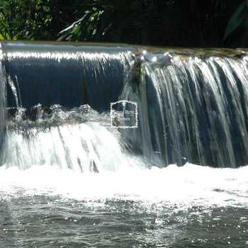 Sobrado em Ilhabela, bairro Cocaia