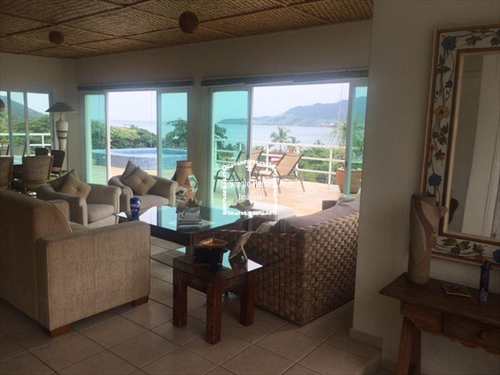 Sobrado de Condomínio, código 497 em Ilhabela, bairro Perequê