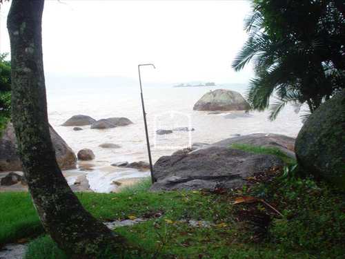 Sobrado, código 247 em Ilhabela, bairro Praia Grande
