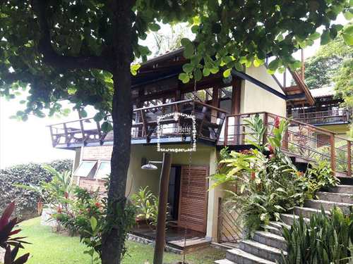 Sobrado, código 155 em Ilhabela, bairro Siriúba