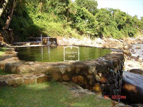 Sobrado, código 96 em Ilhabela, bairro São Pedro