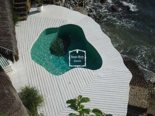 Sobrado, código 93 em Ilhabela, bairro Piúva