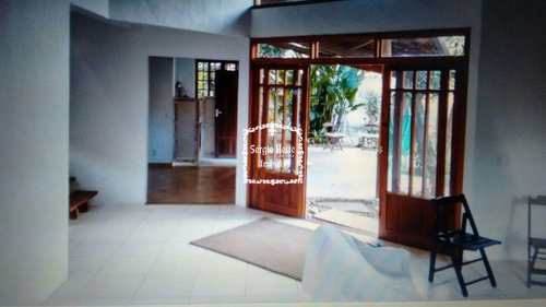 Casa, código 593 em Ilhabela, bairro Centro