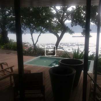 Casa de Condomínio em Ilhabela, bairro Vila