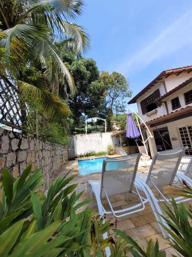 Casa, código 997 em Ilhabela, bairro Centro