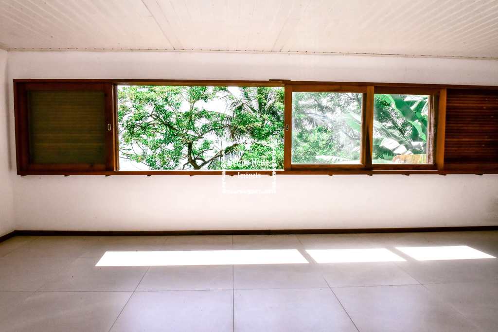 Casa em Ilhabela, no bairro Sul