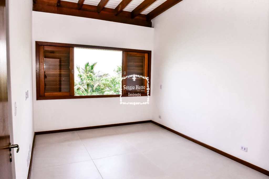 Casa em Ilhabela, no bairro Sul