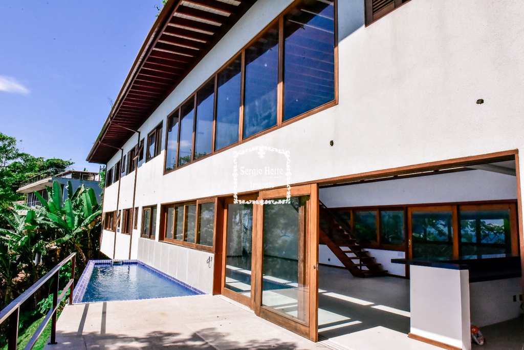 Casa em Ilhabela, no bairro Sul