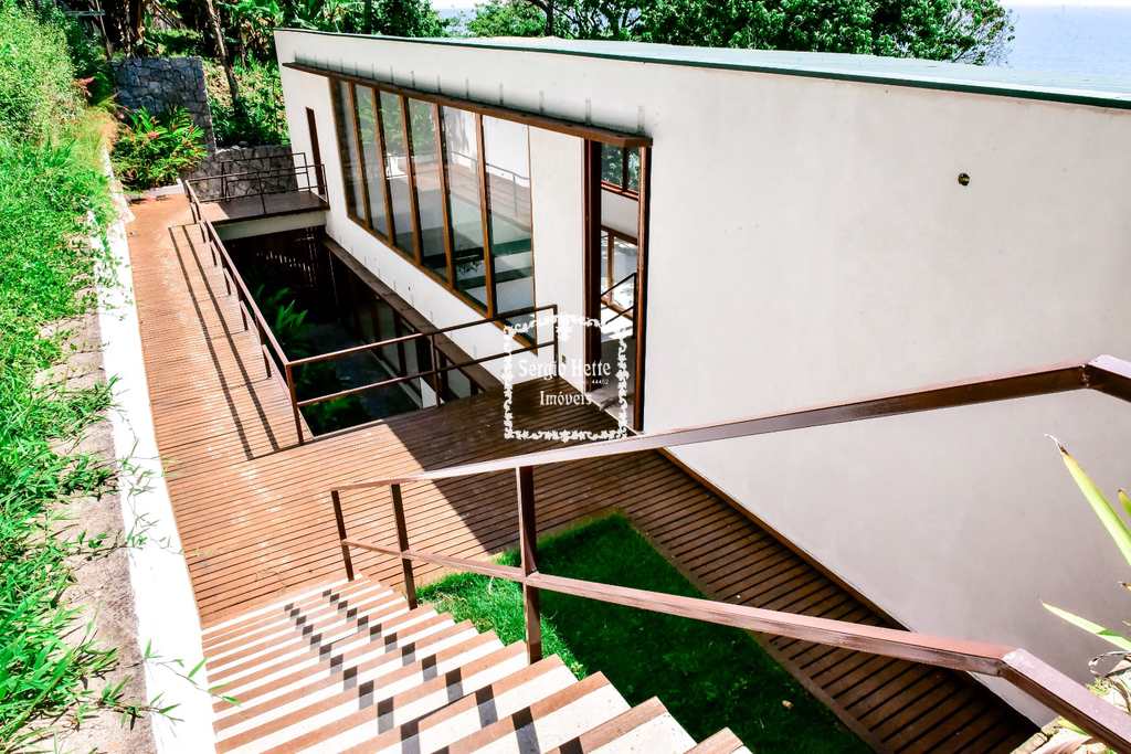 Casa em Ilhabela, no bairro Sul
