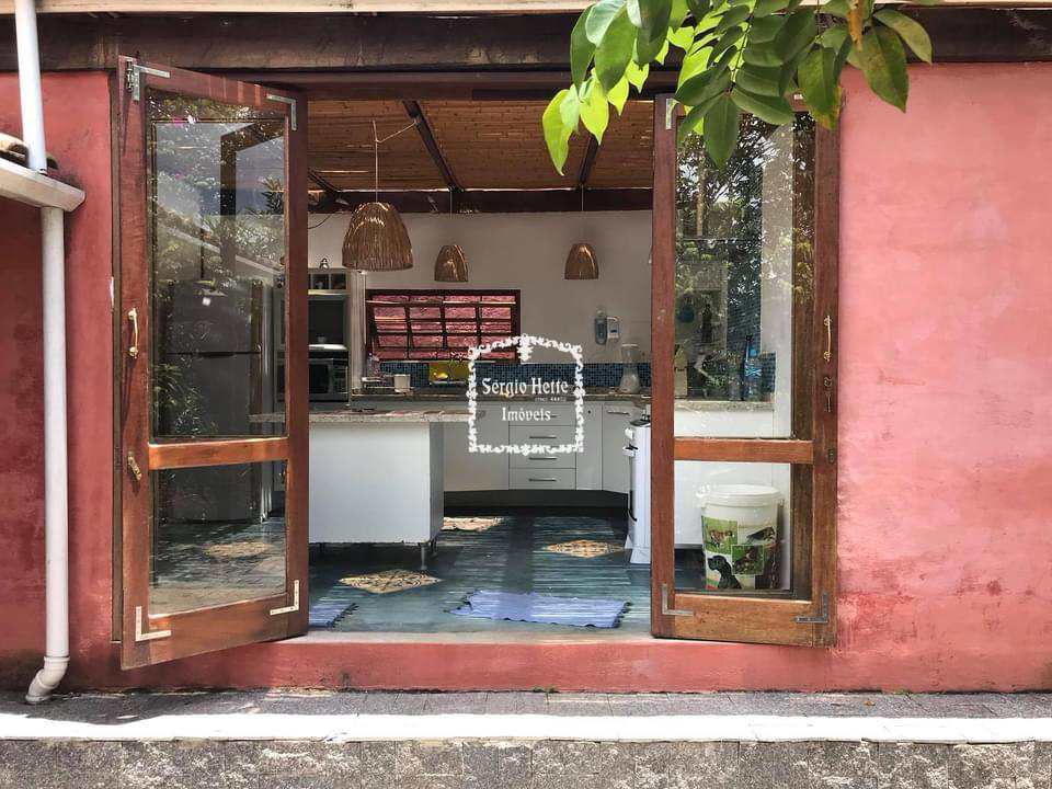 Casa em Ilhabela, no bairro Centro