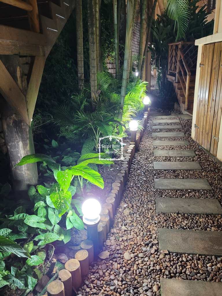 Casa de Condomínio em Ilhabela, no bairro Praia do Curral