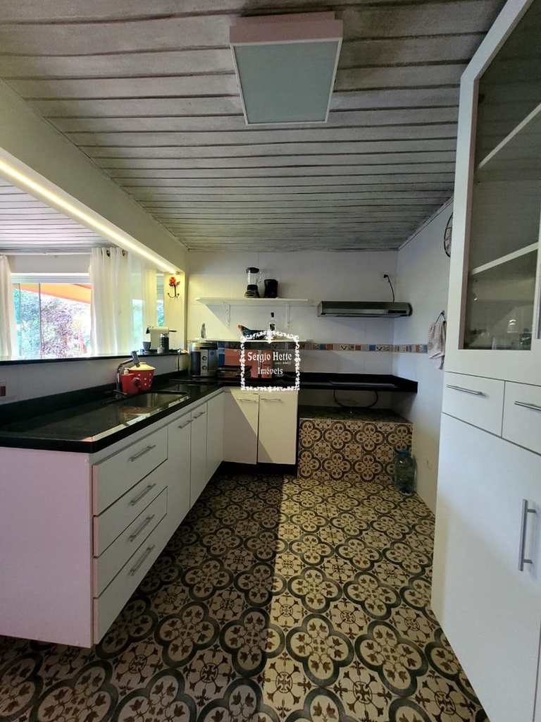 Apartamento em Ilhabela, no bairro Centro
