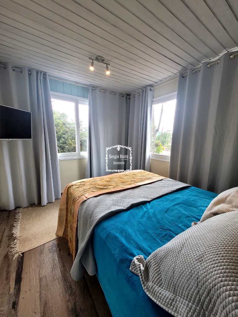 Apartamento em Ilhabela, no bairro Centro