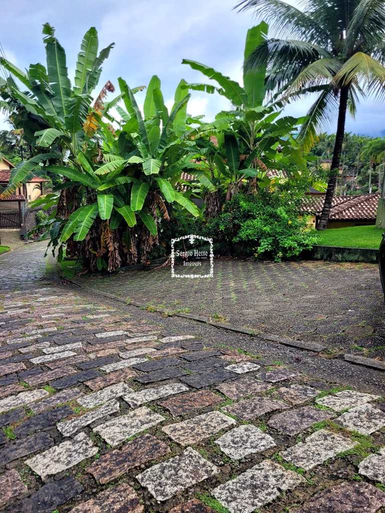 Apartamento em Ilhabela, no bairro Centro