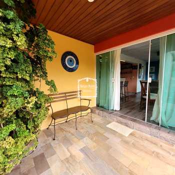 Apartamento em Ilhabela, bairro Centro