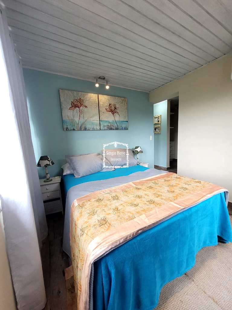 Apartamento em Ilhabela, no bairro Centro