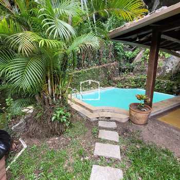 Casa em Ilhabela, bairro Centro