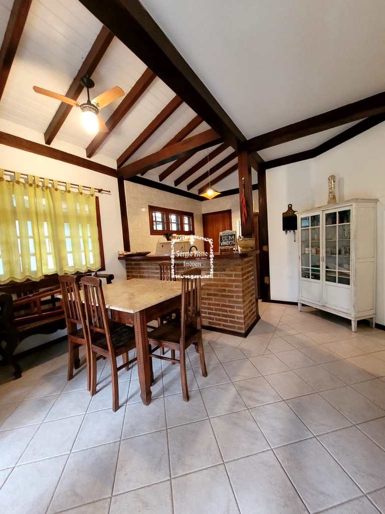 Casa de Condomínio em Ilhabela, no bairro Centro