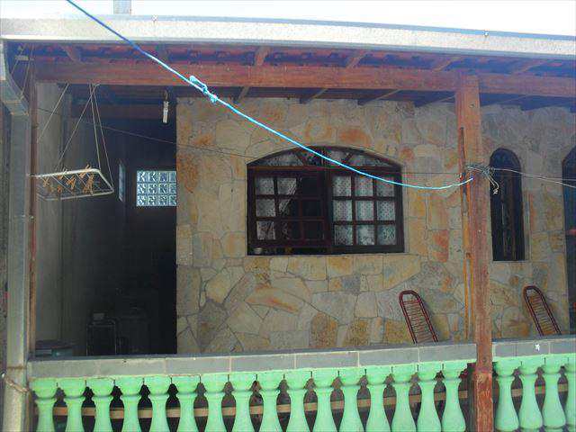 Sobrado em Biritiba-Mirim, no bairro Centro