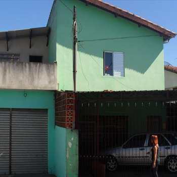 Sobrado em Biritiba-Mirim, bairro Centro