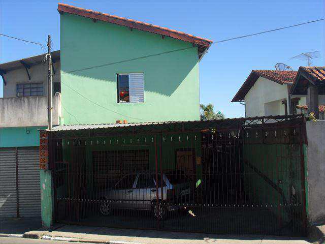 Sobrado em Biritiba-Mirim, no bairro Centro