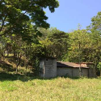 Sítio em Salesópolis, bairro Paraitiguinha