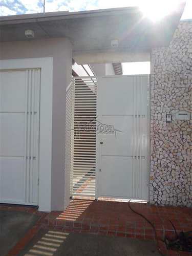 Casa, código 553 em Cravinhos, bairro Jardim das Acácias
