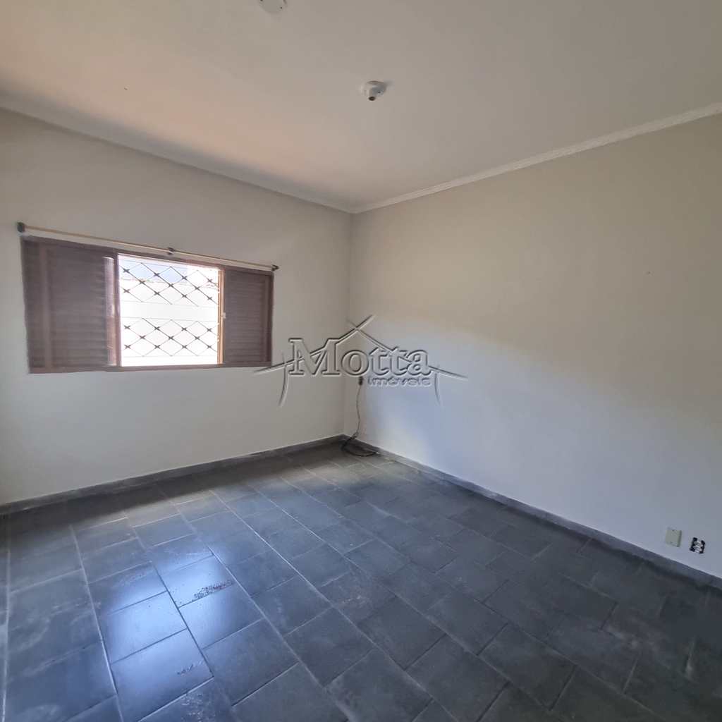 Casa em Cravinhos, no bairro Vila Cláudia