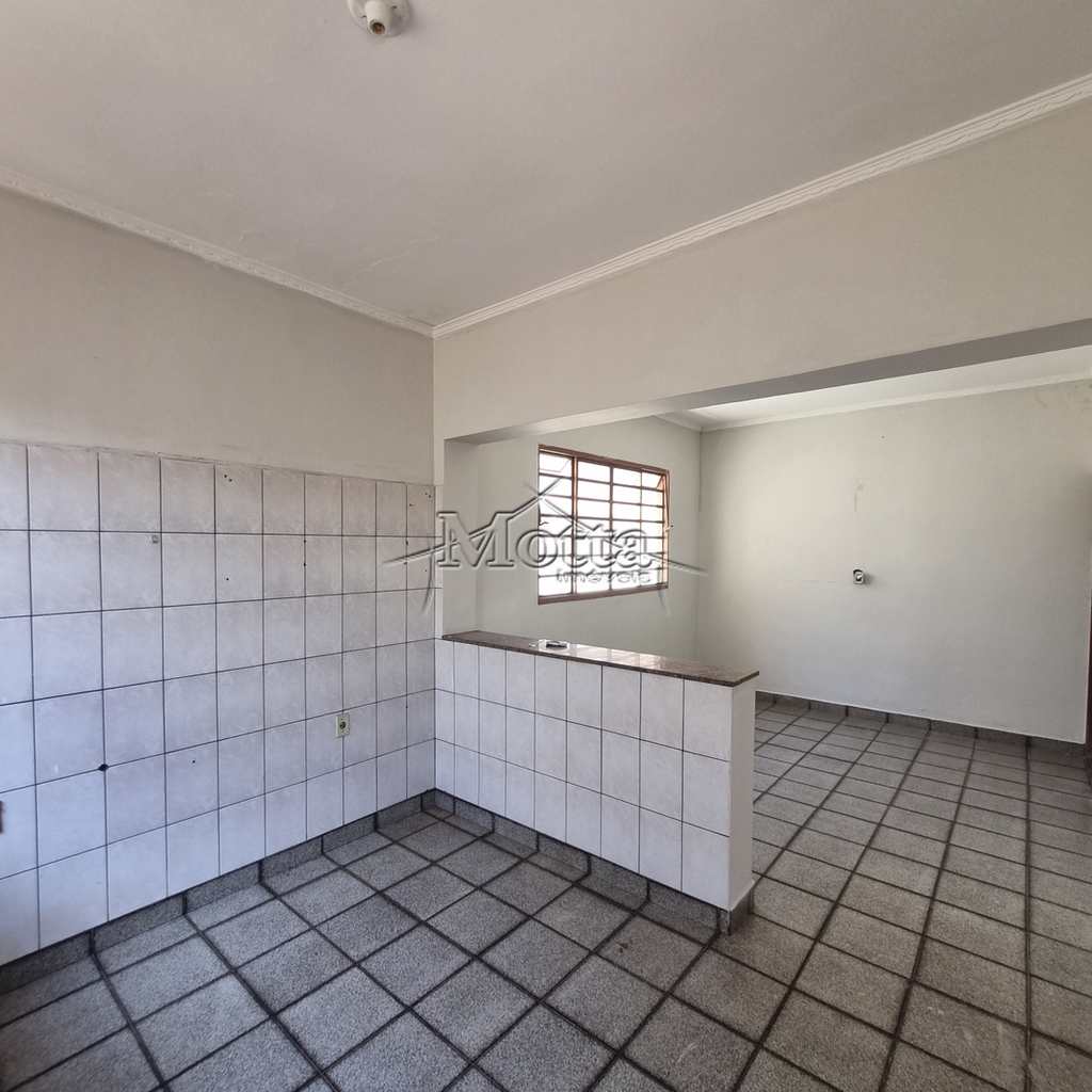Casa em Cravinhos, no bairro Vila Cláudia