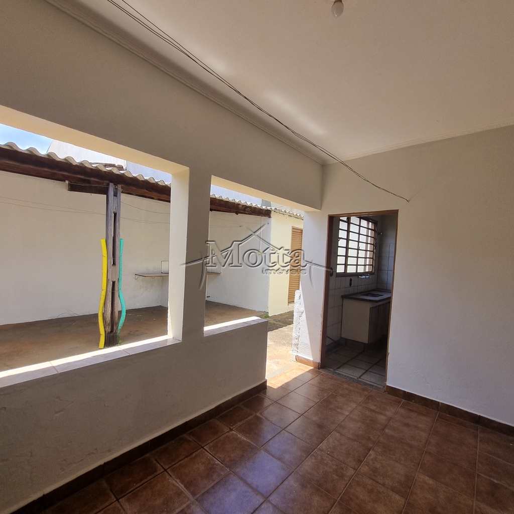 Casa em Cravinhos, no bairro Vila Cláudia