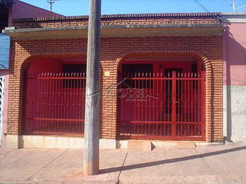 Casa, código 93 em Cravinhos, bairro Centro
