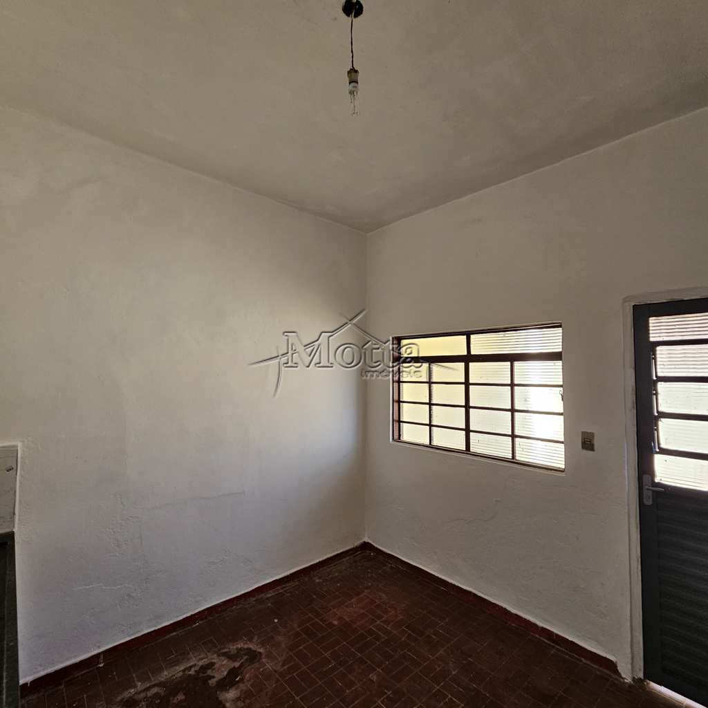 Casa em Cravinhos, no bairro Centro