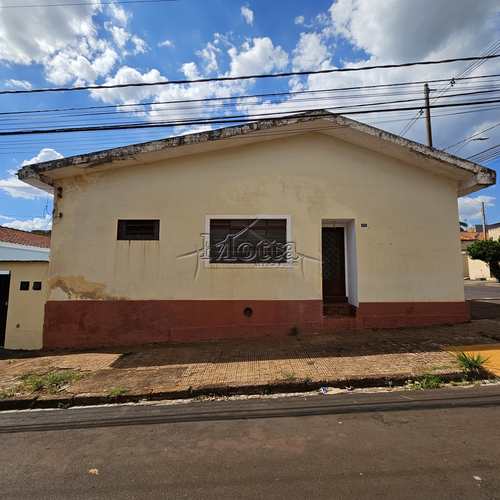 Casa, código 79 em Cravinhos, bairro Centro