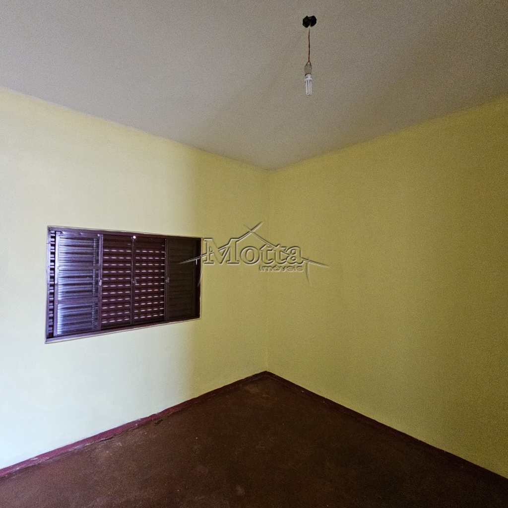 Casa em Cravinhos, no bairro Centro