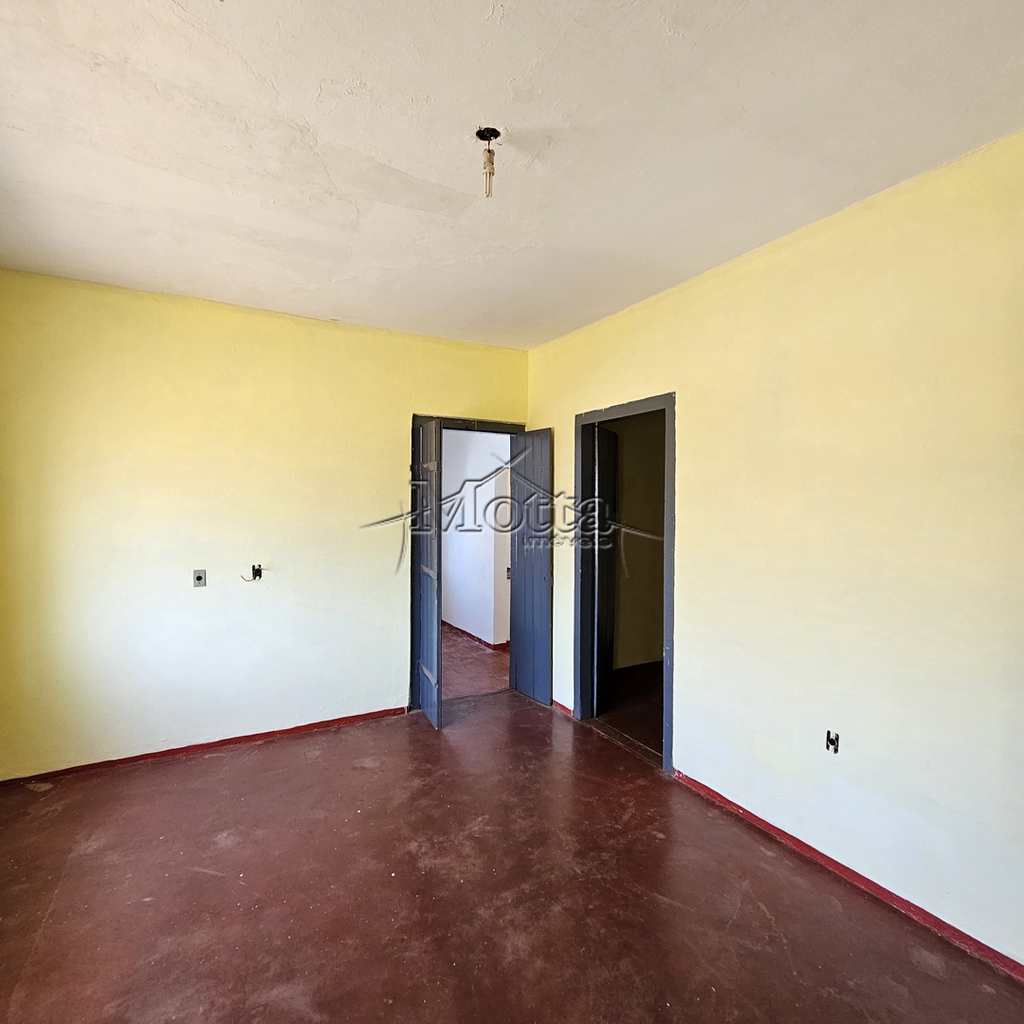Casa em Cravinhos, no bairro Centro
