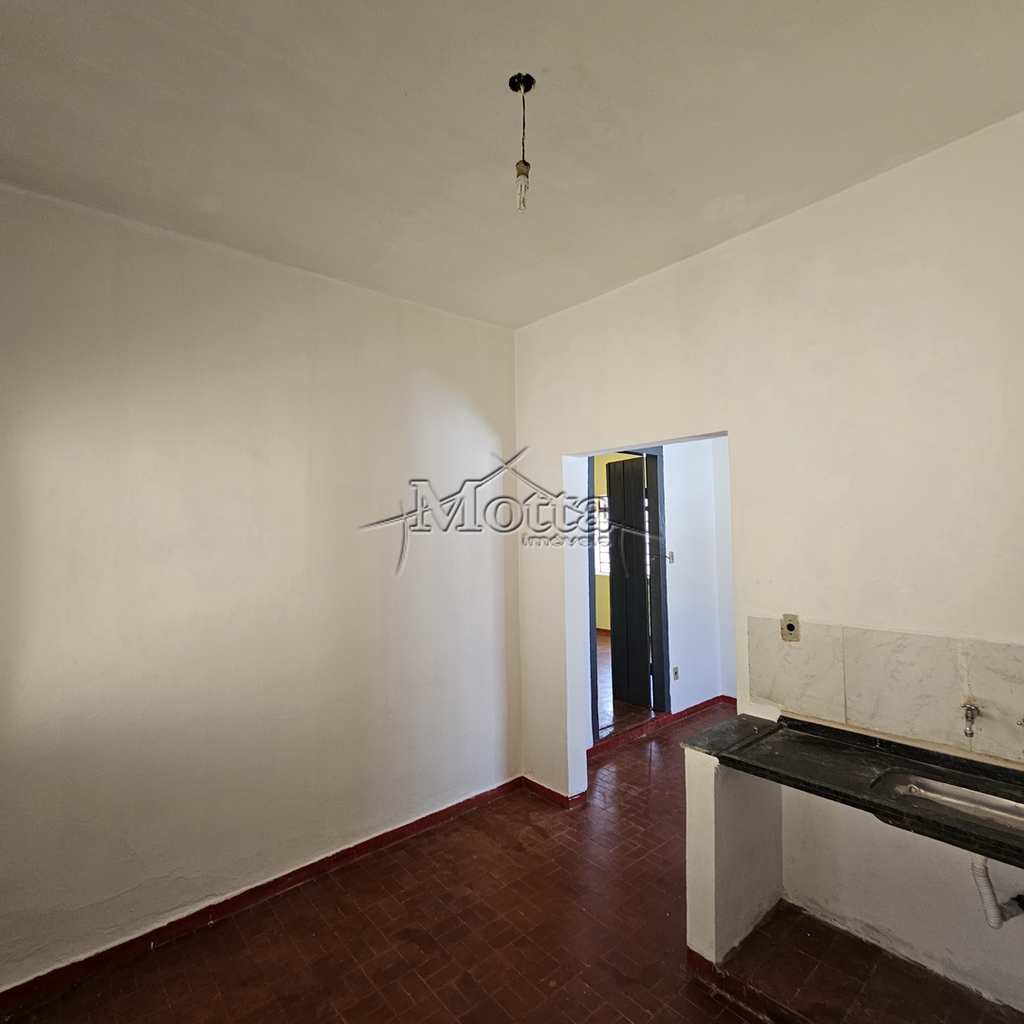 Casa em Cravinhos, no bairro Centro