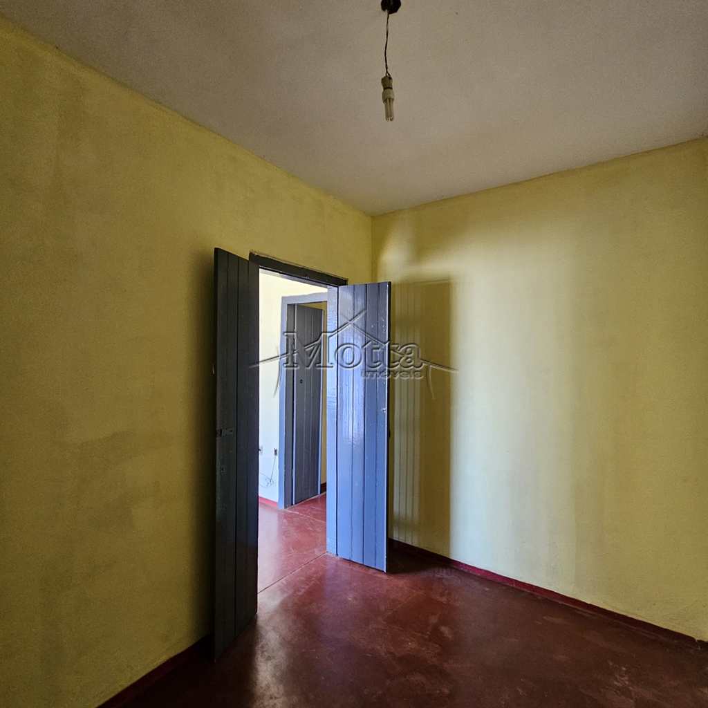Casa em Cravinhos, no bairro Centro