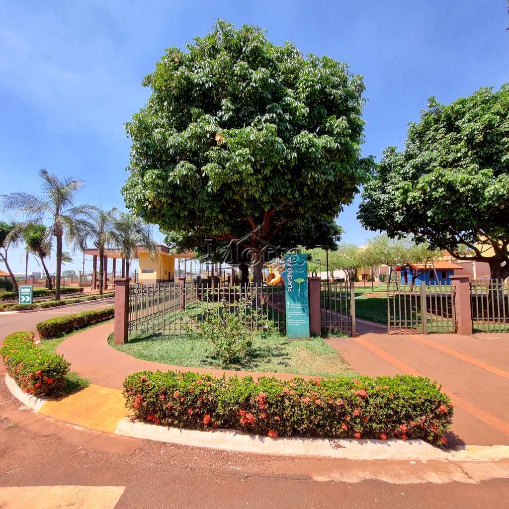 Terreno de Condomínio em Cravinhos, no bairro Ana Carolina