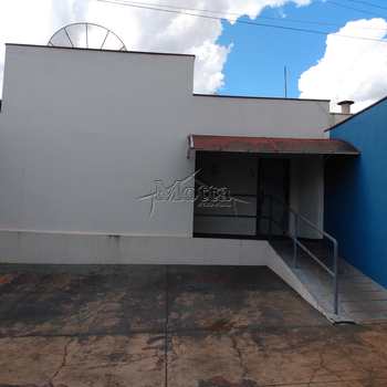 Sala Comercial em Cravinhos, bairro Centro