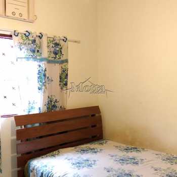 Casa em Cravinhos, bairro Jardim Santana