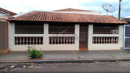 Casa, código 977 em Cravinhos, bairro Bela Vista