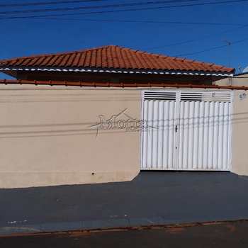 Casa em Cravinhos, bairro Jardim Itamarati