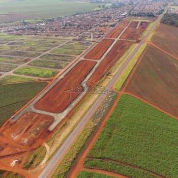 Terreno em Cravinhos, bairro Jardim Júlia