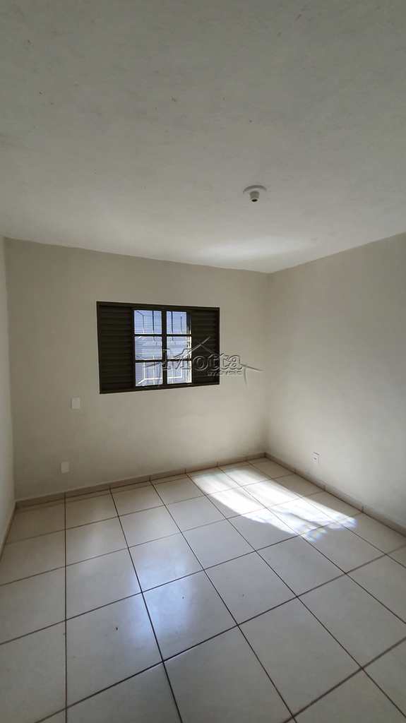 Casa em Cravinhos, no bairro Vila Cláudia