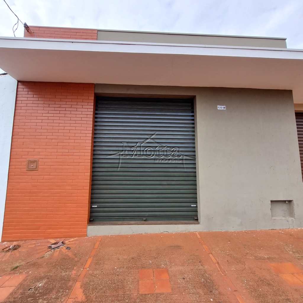 Sala Comercial em Cravinhos, no bairro Francisco Castilho